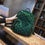 Рюкзак зелёный бархат с заклёпками. Хит- 2017!-  207-241 фото товара